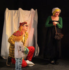 Escena de Hansel and Gretel en el escenario